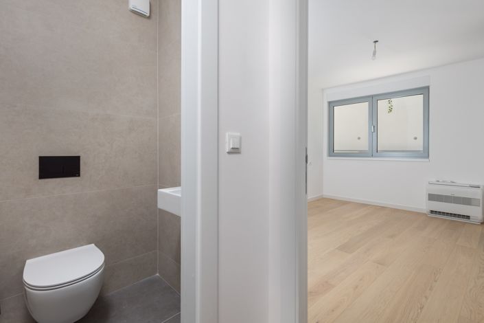 Image No.7-3 Bed Apartment for sale
