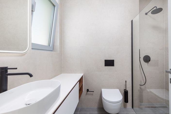 Image No.8-3 Bed Apartment for sale