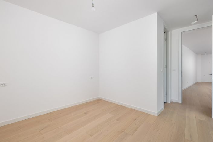 Image No.5-3 Bed Apartment for sale