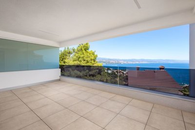 premium-stan-92m2-u-opatiji-s-pogledom-na-jadran-vrhunska_8