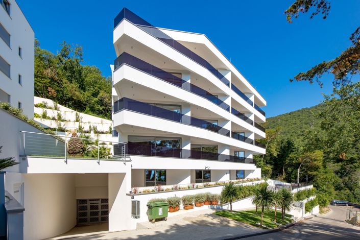 Image No.7-4 Bed Apartment for sale