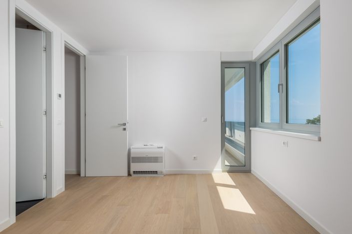 Image No.13-4 Bed Apartment for sale