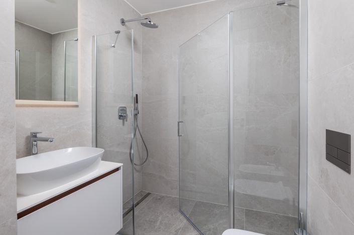 Image No.9-6 Bed Apartment for sale