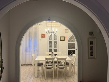 kuca-u-centru-kastva-poslovno-stambena-namjena-cetiri-etaze_10