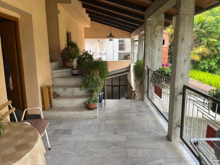 Image No.14-4 Bed House for sale