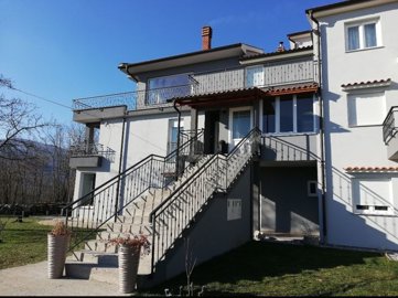 luksuzan-stan-125m2-s-velikom-terasom-bresca-matulji_6