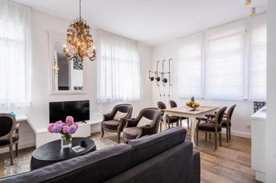 opatija-centar-5-apartmana-200m2-ekskluzivna-investicijska_1