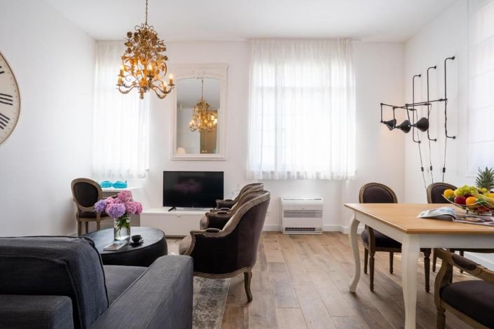 Image No.6-10 Bed Apartment for sale