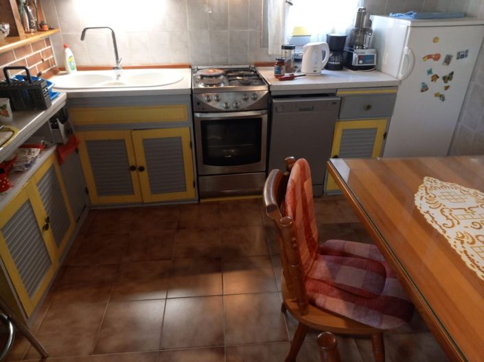 Image No.12-6 Bed House for sale