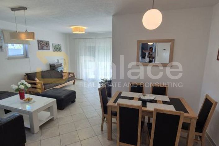 Image No.6-Appartement de 2 chambres à vendre à Okrug Gornji