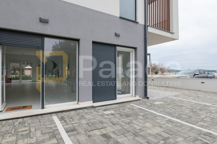 Image No.6-Commercial for sale