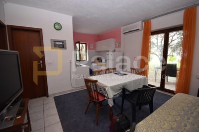kuca-na-mirnoj-lokaciji-ciovo_4