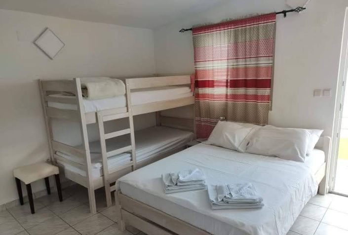 Image No.15-5 Bed House for sale