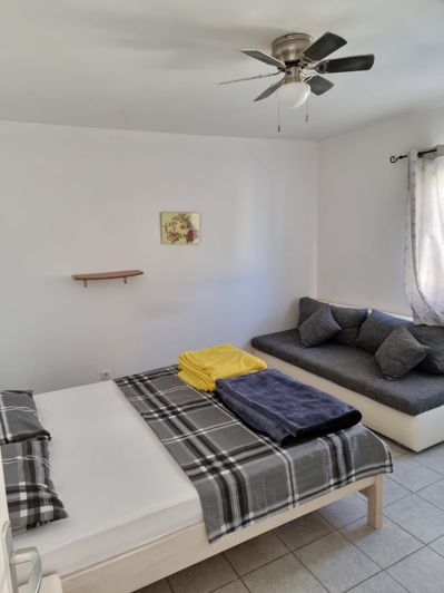 Image No.5-5 Bed House for sale