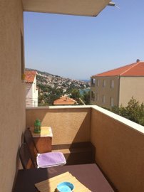 okrug-gornji-kuca-s-apartmanima-na-prodaju_6