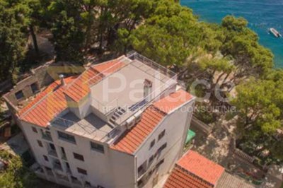 1 - Podgora, House