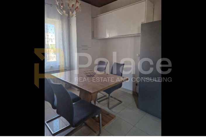 Image No.2-Appartement de 3 chambres à vendre à Postira