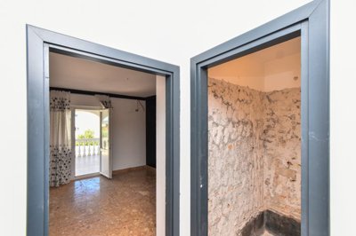 top-lokacija-kuca-blizu-mora-s-5-apartmana-i-dvoristem_14
