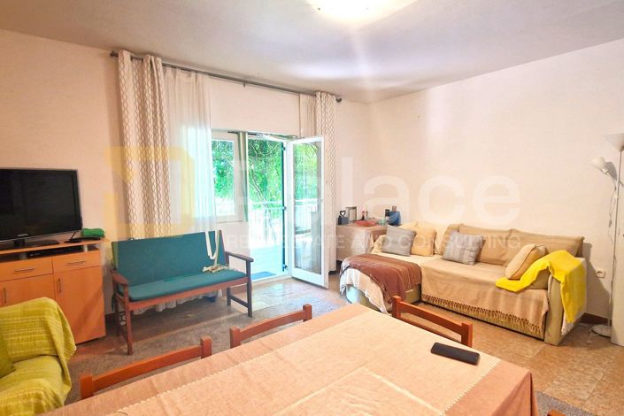 Image No.14-3 Bed House for sale