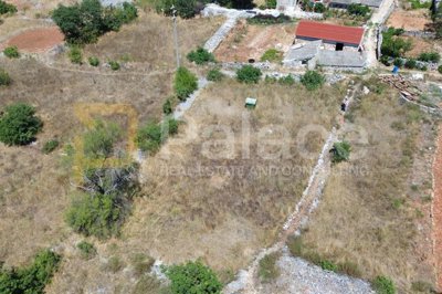 kamena-kuca-prizemnica-sa-velikim-zemljistem-krusevo-kod_9