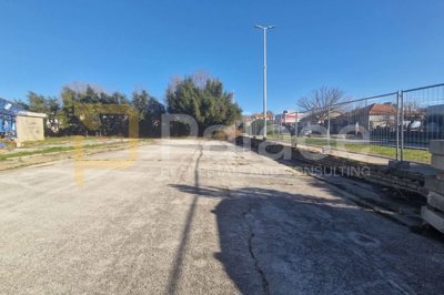 jedinstvena-prilika-hotel-za-renovaciju-u-centru-benkovca_12