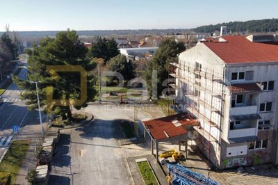 jedinstvena-prilika-hotel-za-renovaciju-u-centru-benkovca_7