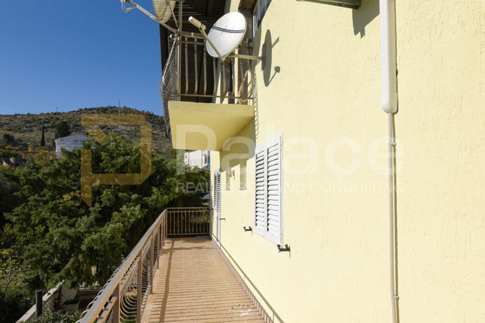 Image No.4-7 Bed House for sale