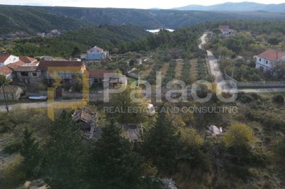 skradin-atraktivno-gradjevinsko-zemljiste-937-m2_4