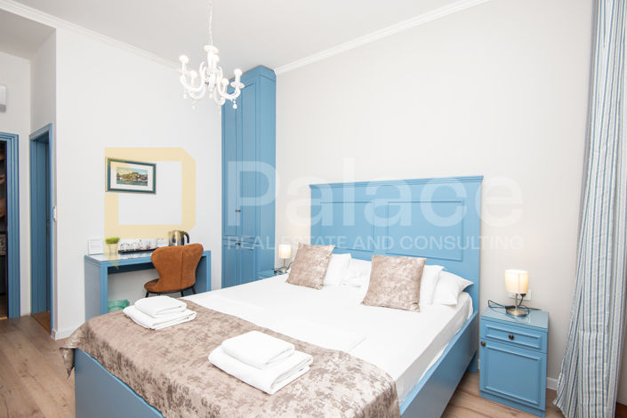 Image No.11-9 Bed Apartment for sale