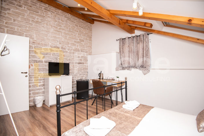 Image No.19-9 Bed Apartment for sale
