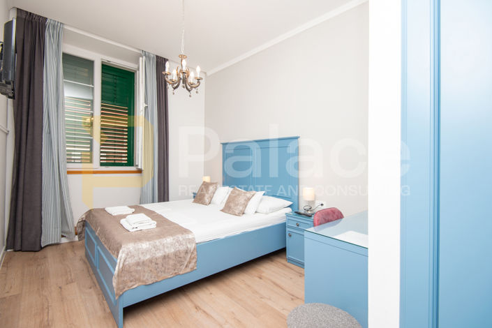 Image No.7-9 Bed Apartment for sale