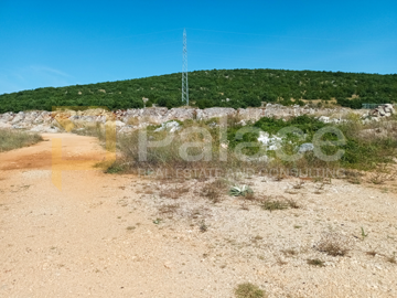 gradjevno-zemljiste-u-poslovnoj-zoni-dicmo-8190-m2_8