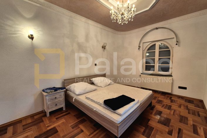 Image No.13-4 Bed House for sale