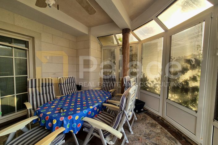 Image No.17-4 Bed House for sale