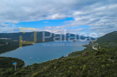 poljoprivredno-zemljiste-pogled-na-more-malostonski-zaljev_1