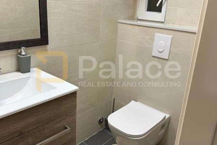 Image No.17-4 Bed House for sale