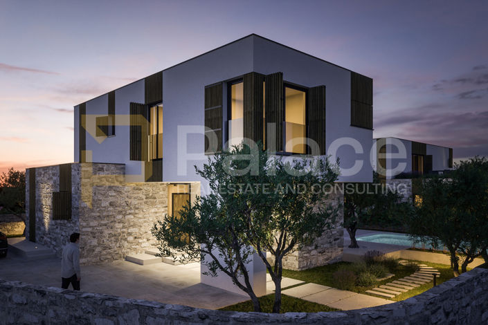 Image No.25-4 Bed Villa for sale