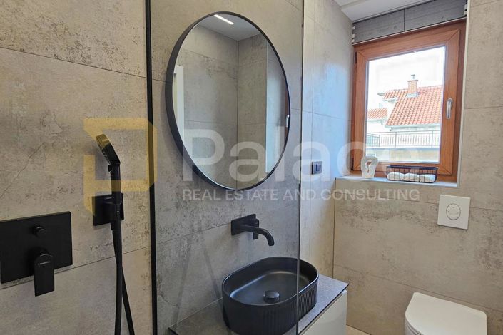 Image No.14-7 Bed Villa for sale