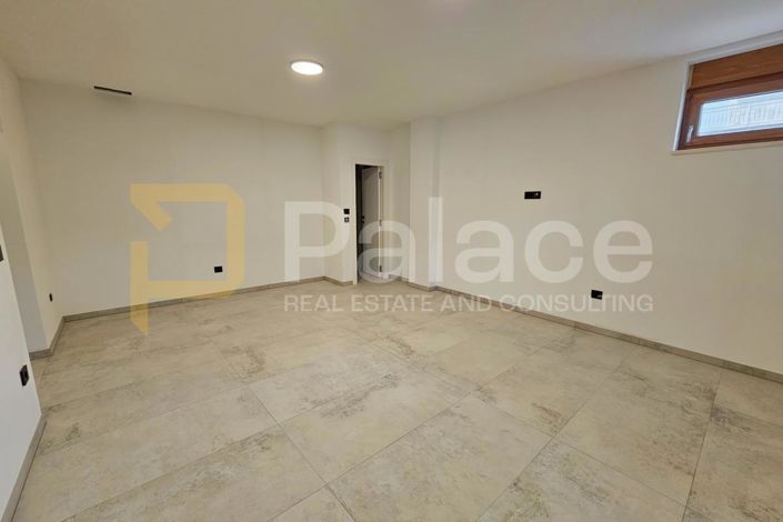 Image No.22-7 Bed Villa for sale