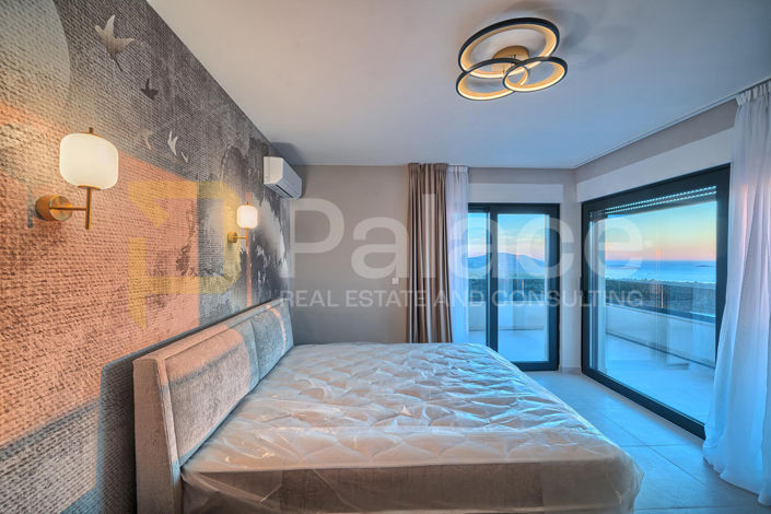 Image No.28-4 Bed House for sale