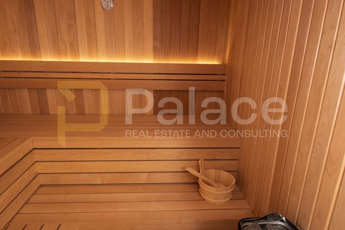 Image No.20-5 Bed House for sale