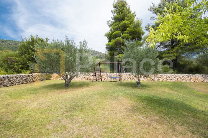 Image No.4-5 Bed House for sale