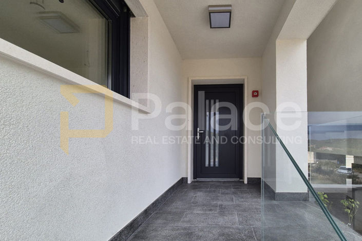 Image No.18-2 Bed Apartment for sale