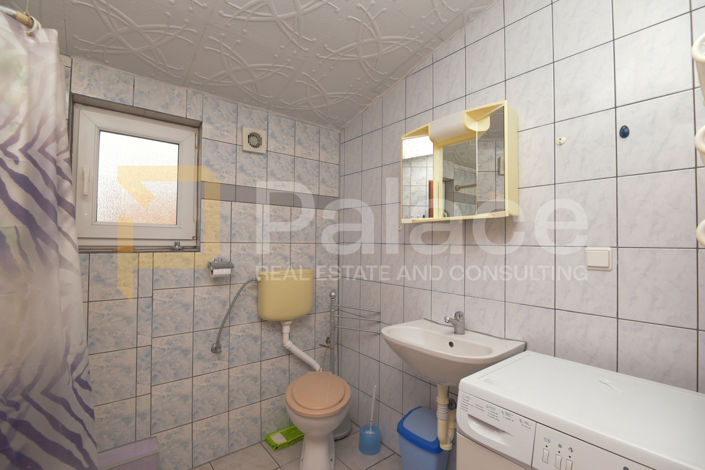 Image No.15-11 Bed House for sale