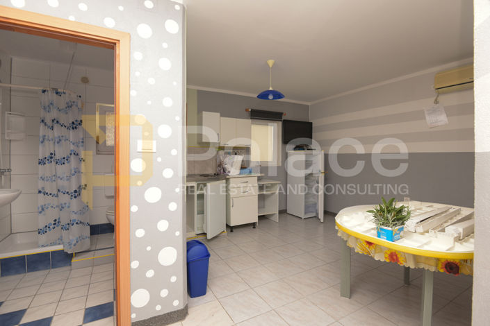 Image No.2-11 Bed House for sale