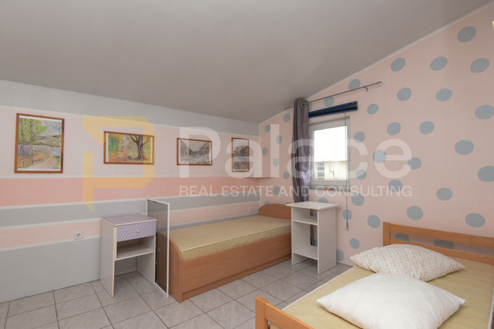 Image No.4-11 Bed House for sale