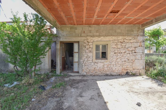 Image No.5-Maison de 2 chambres à vendre à Šibenik-Knin