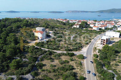 gradjevinsko-zemljiste-povrsine-1805-m2-na-brodarici_4