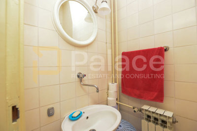 kuca-na-brodarici-s-velikom-okucnicom-i-garazom_12