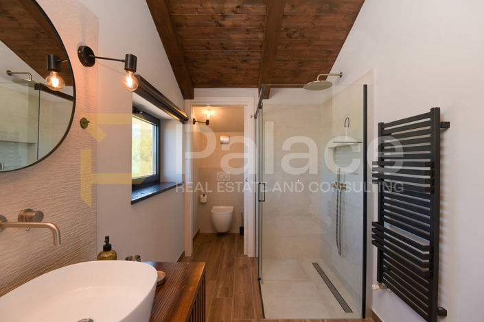 Image No.25-3 Bed House for sale